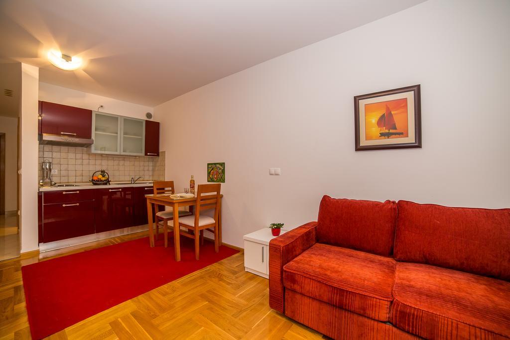 Apartments Kristina Макарска Номер фото